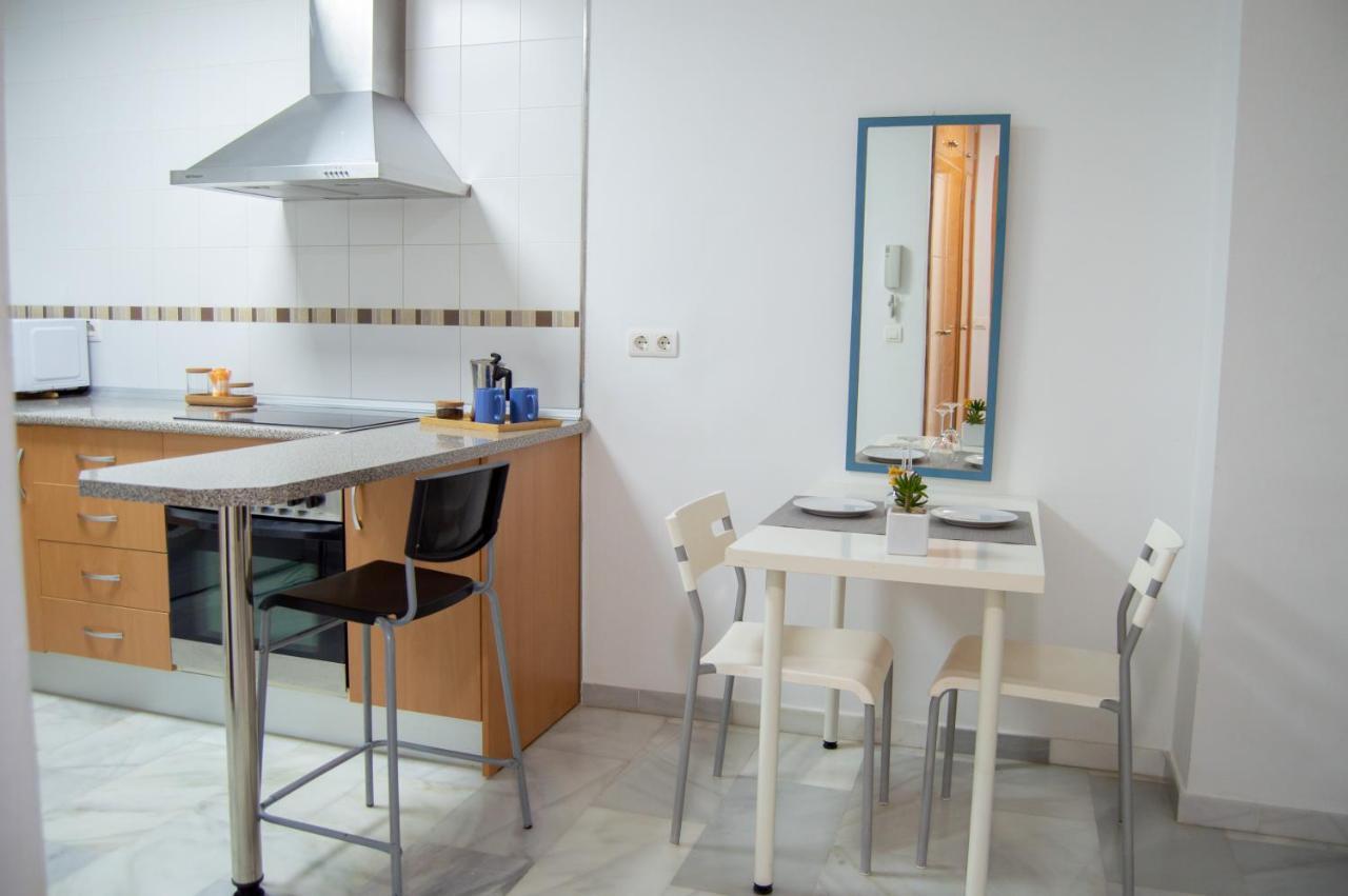 Novam Apartament Malaga Luaran gambar