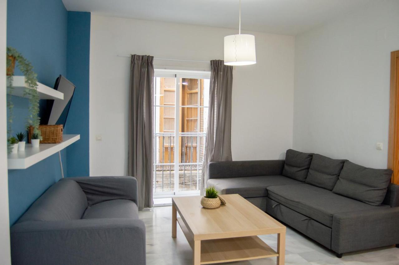 Novam Apartament Malaga Luaran gambar
