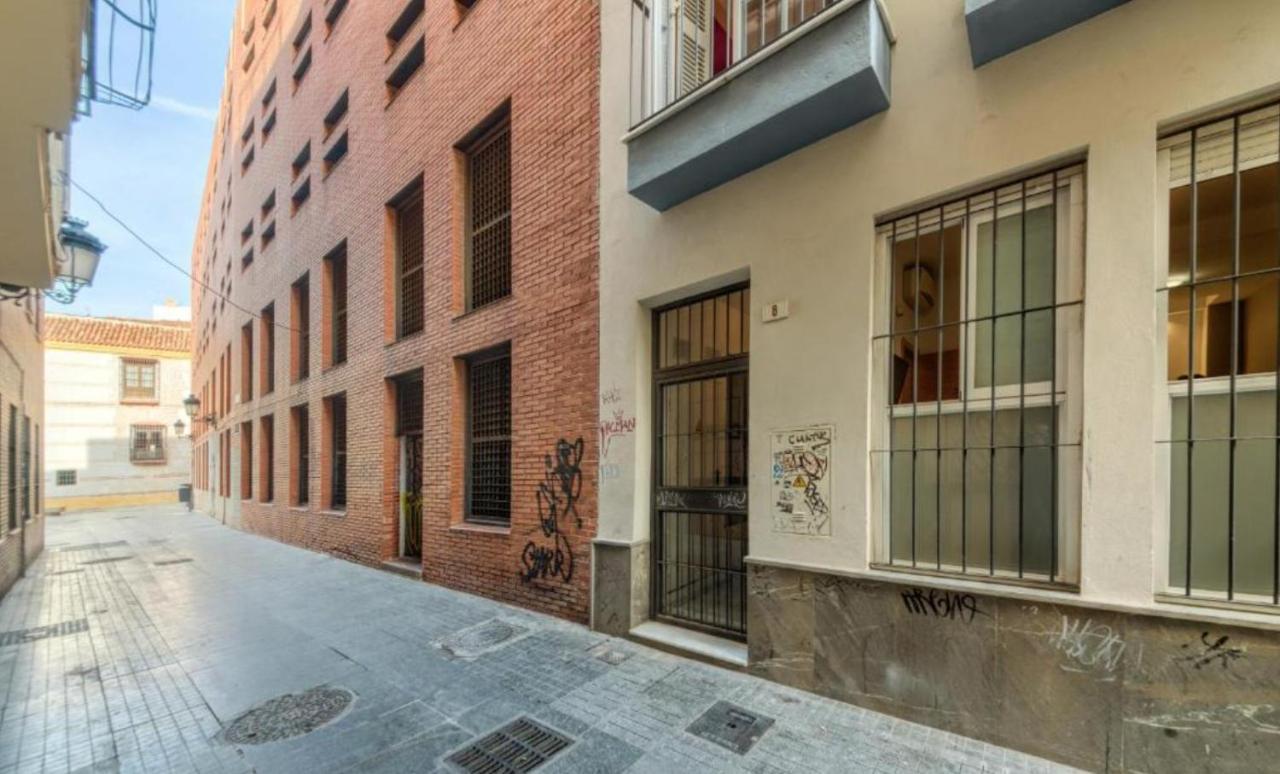 Novam Apartament Malaga Luaran gambar
